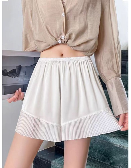 Pants anti-glare female summer can be worn outside the thin section of breathable loose ice silk bottoms shorts ruffled lace does not roll edge