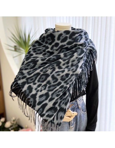 Leopard scarf women's fall and winter classic thickened faux cashmere printed tassel shawl versatile warm scarf