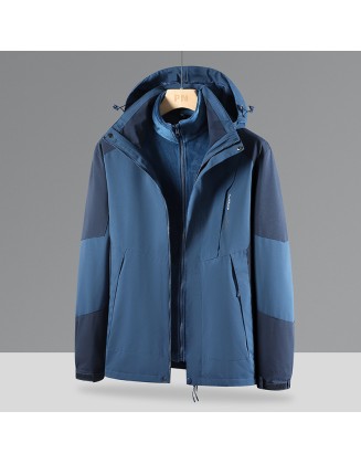 Autumn and winter models outdoor 3-in-1 punching jacket removable women's waterproof windbreaker jacket thickened fleece