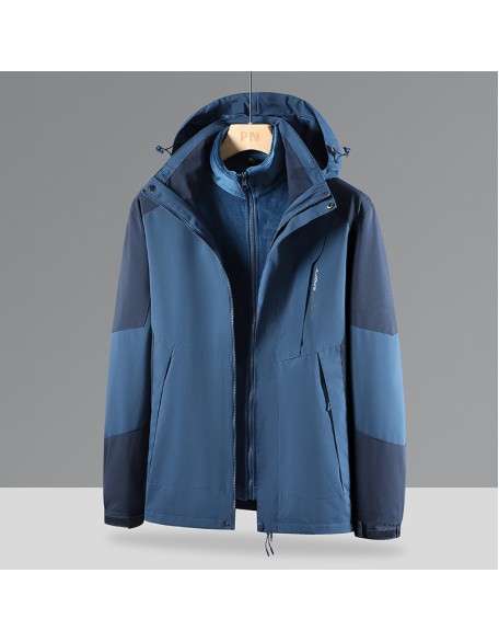 Autumn and winter models outdoor 3-in-1 punching jacket removable women's waterproof windbreaker jacket thickened fleece